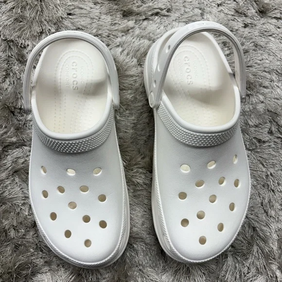 Platform Crocs Classic Clog - White - Picture 1 of 7